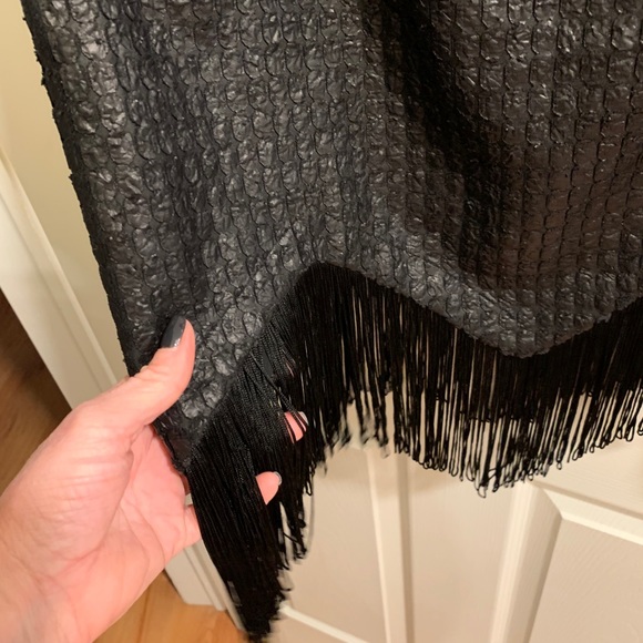 Black fringed bottom dress - Picture 4 of 5